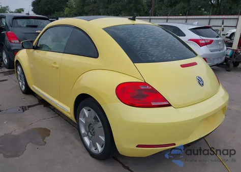 2013 Volkswagen Beetle 2.5L из США, поврежденный, VIN 3VWHX7AT7DM604449